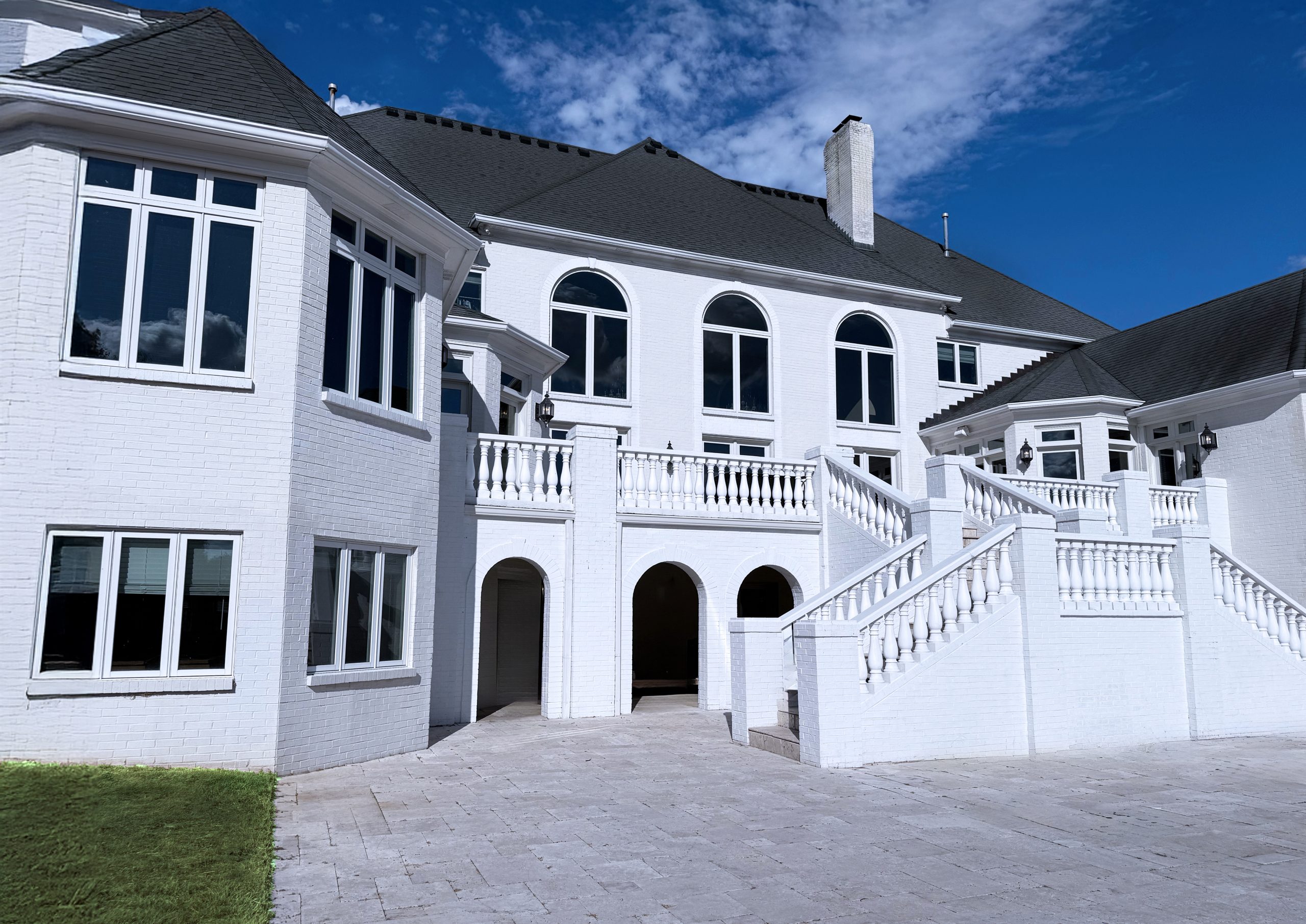 YARNALLTON MANOR 003